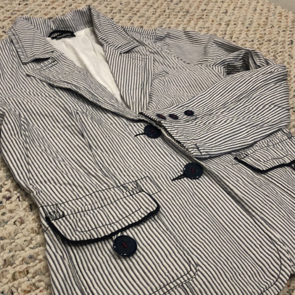 Blazer with details, striped - Picture 3 of 3
